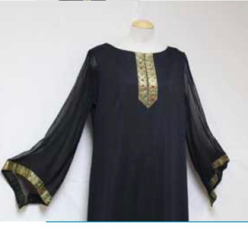 Vintage 1970s L'aiglon Black Maxi Dress - image 3